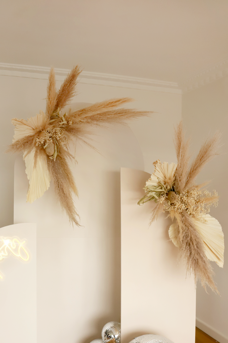 Large Dried & Preserved Flower Decor